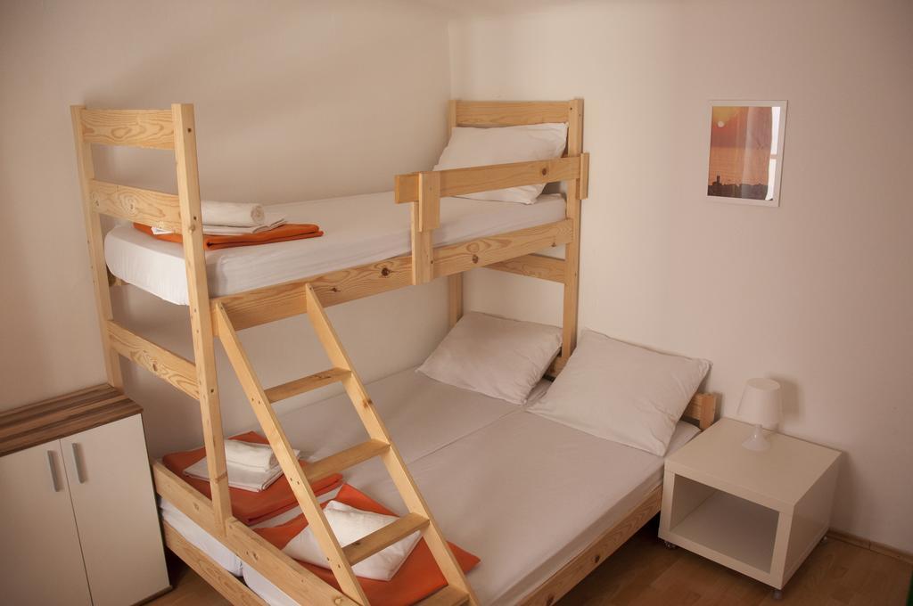 Hostel Пиран Экстерьер фото